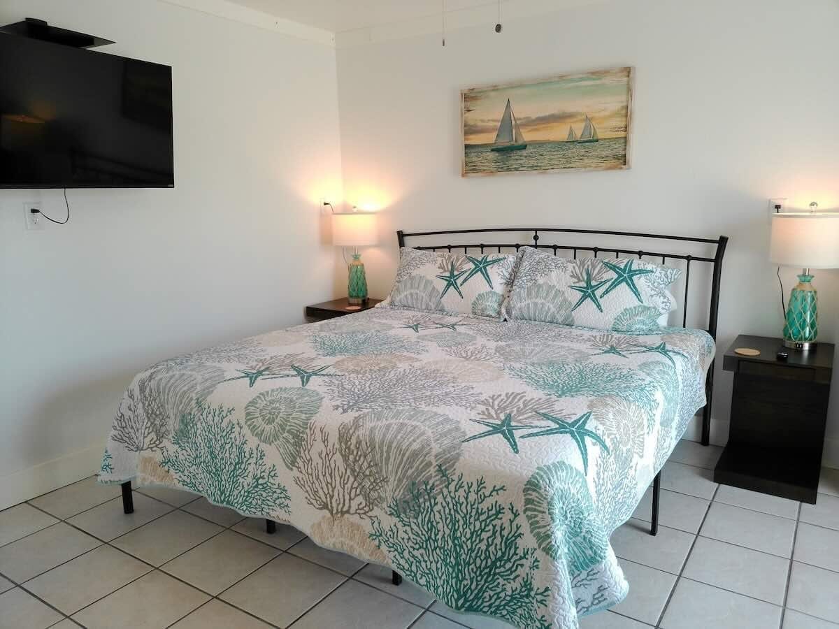 Bed-Pic-Room-2